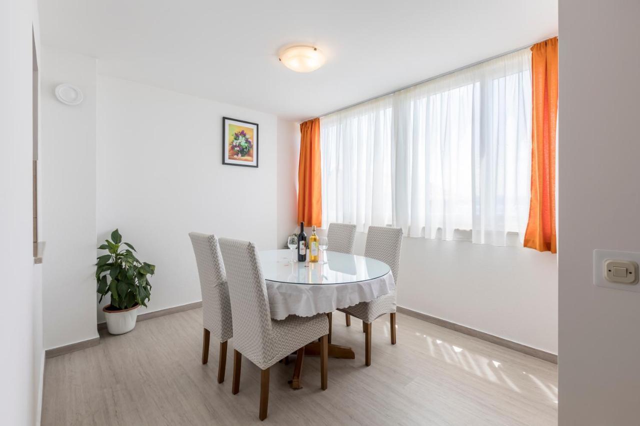 Sky Apartments Podstrana Kültér fotó