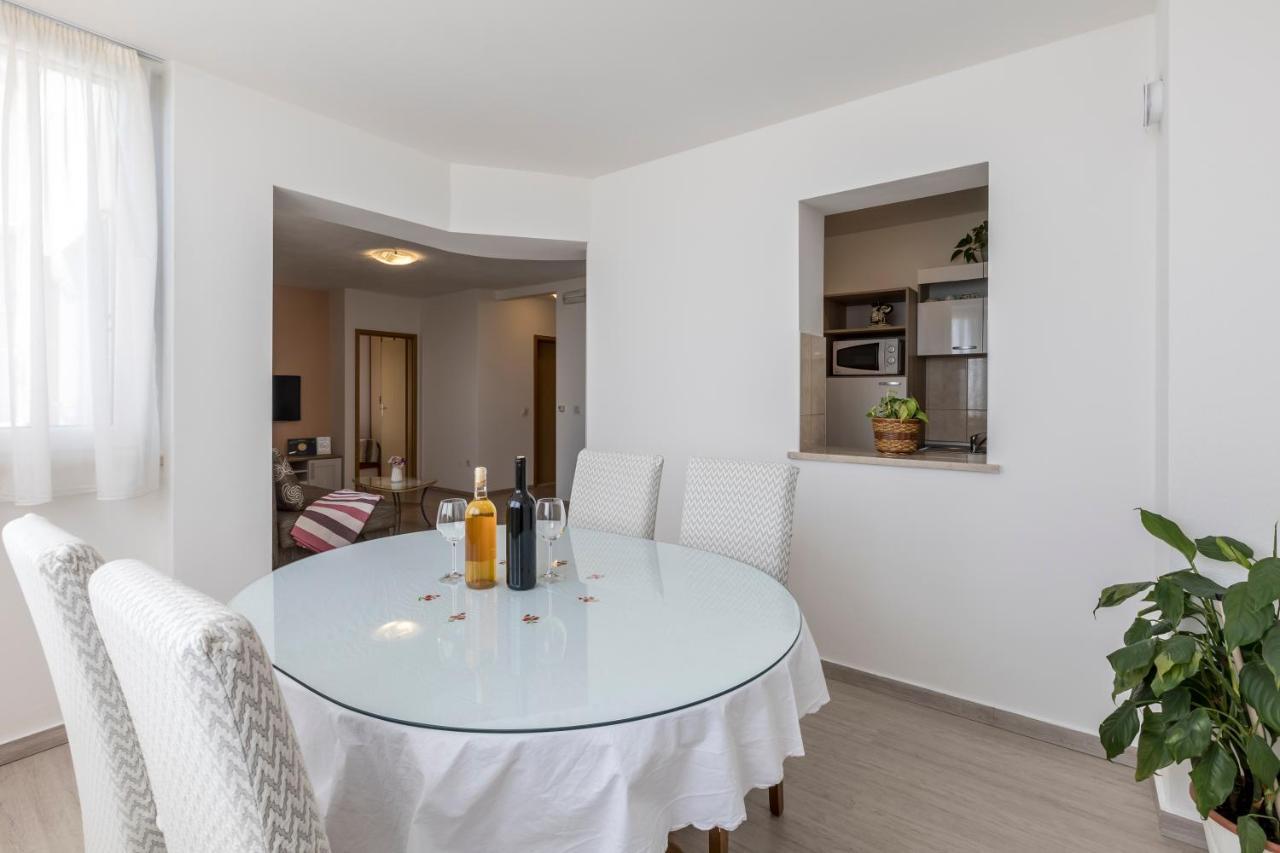 Sky Apartments Podstrana Kültér fotó