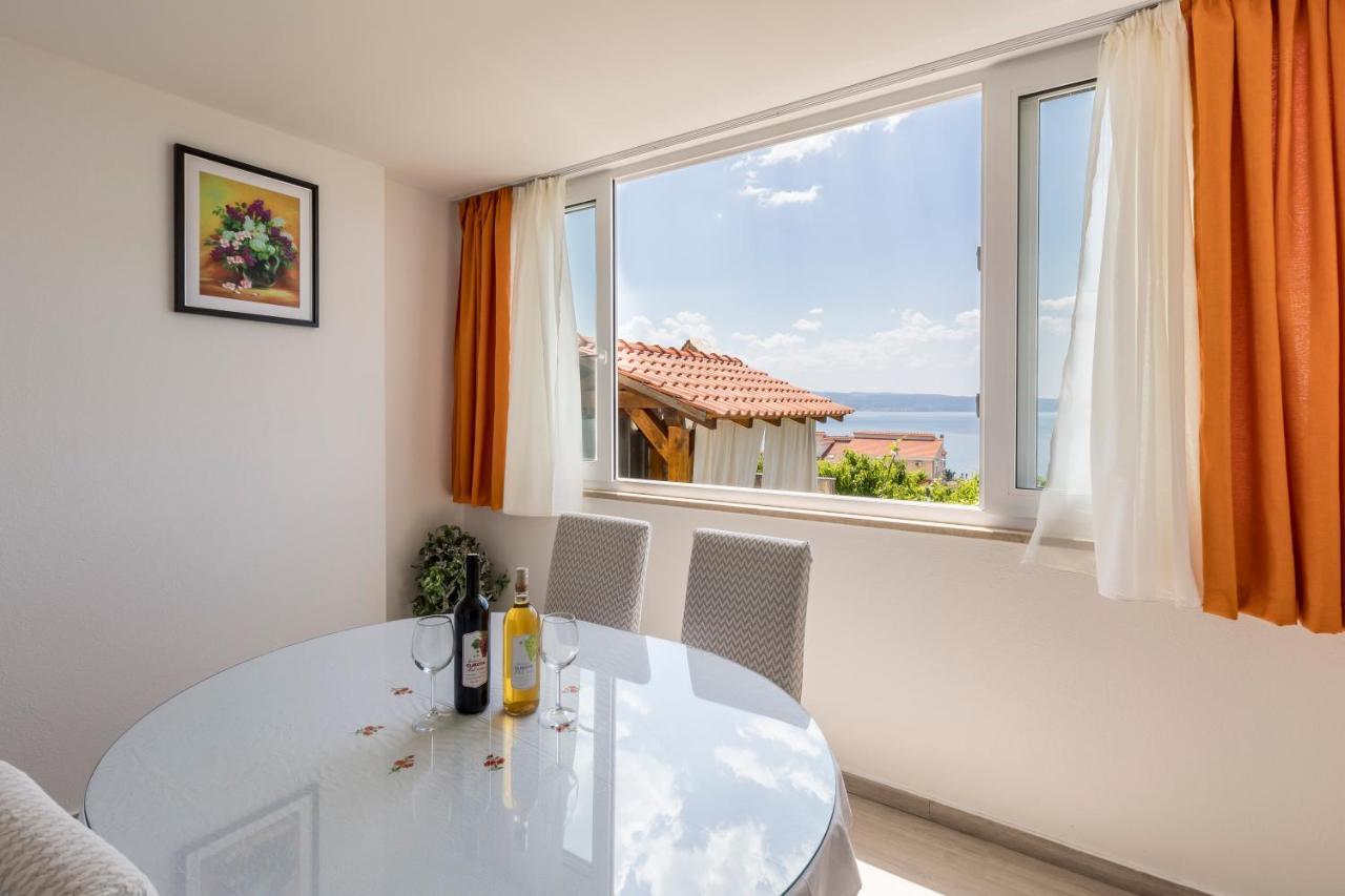 Sky Apartments Podstrana Kültér fotó