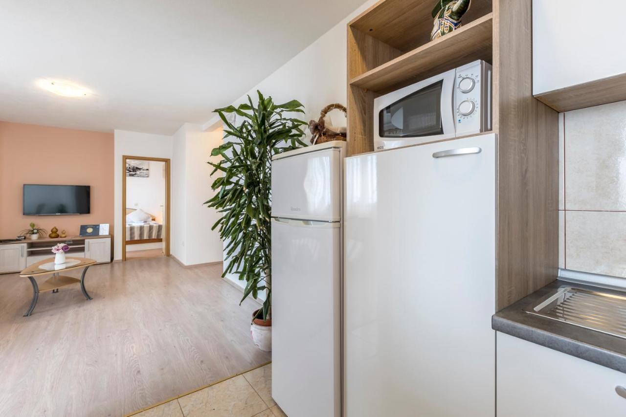 Sky Apartments Podstrana Kültér fotó