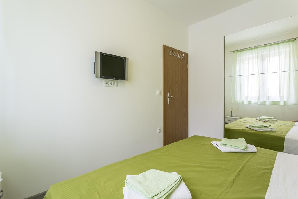 Sky Apartments Podstrana Kültér fotó